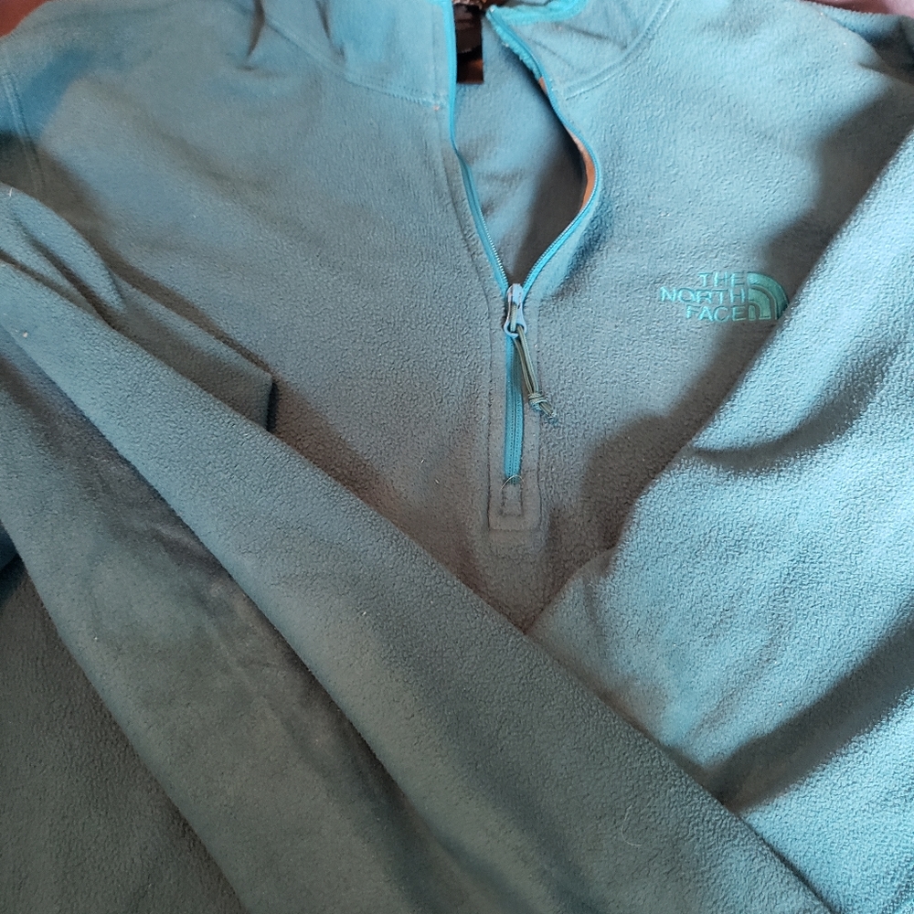 Pullover fleece